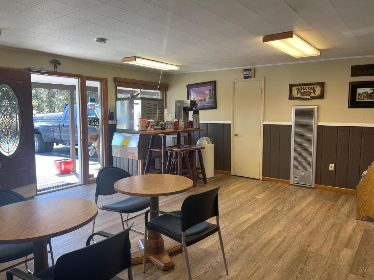 Saddle & Surrey Motel エステス・パーク エクステリア 写真