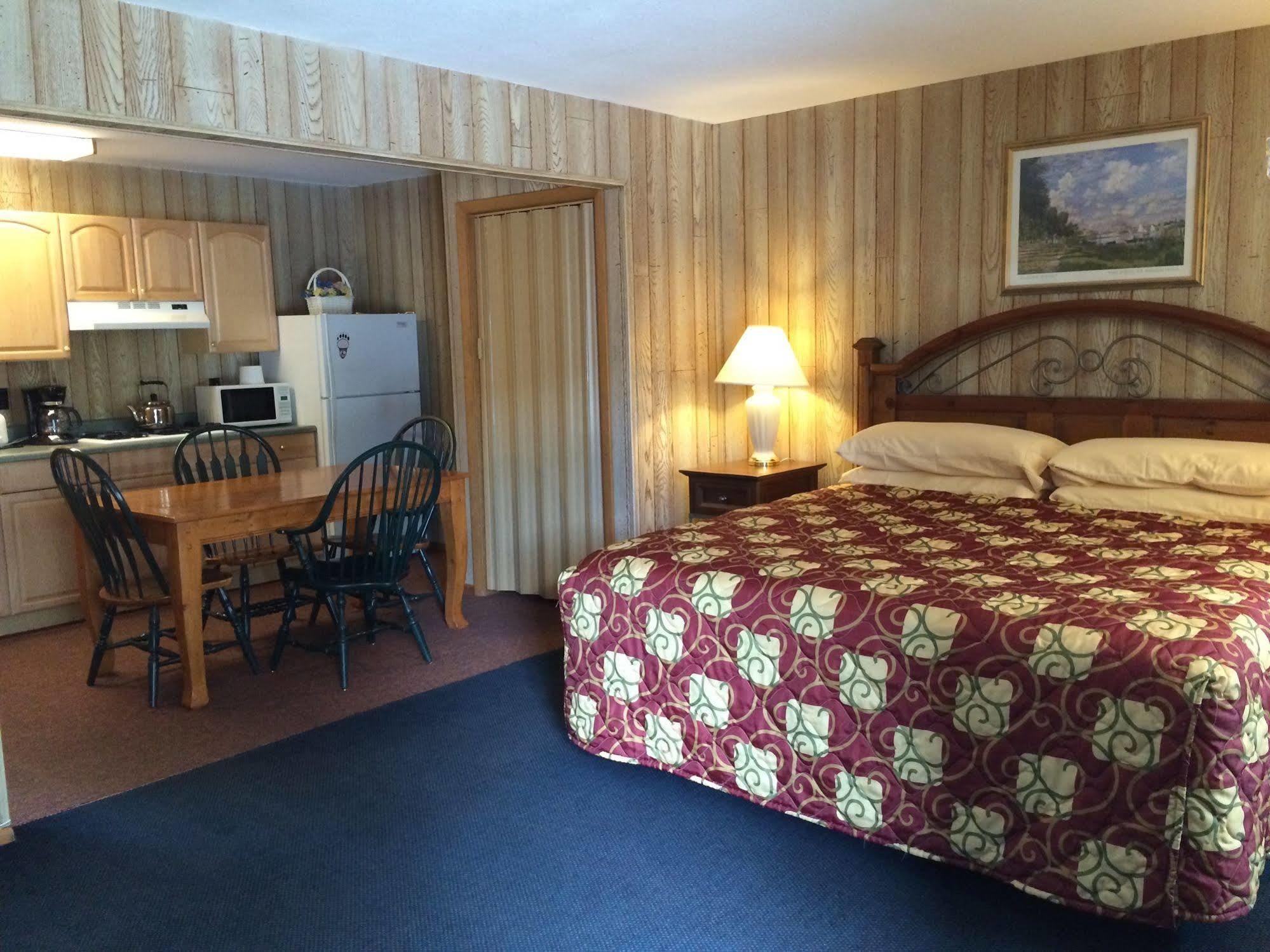 Saddle & Surrey Motel エステス・パーク エクステリア 写真